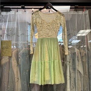 vintage 1960s green lace long sleeve mini dress